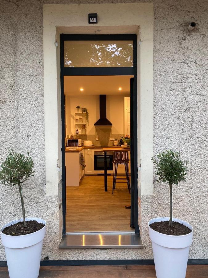 Maison Farol Salles  Luaran gambar